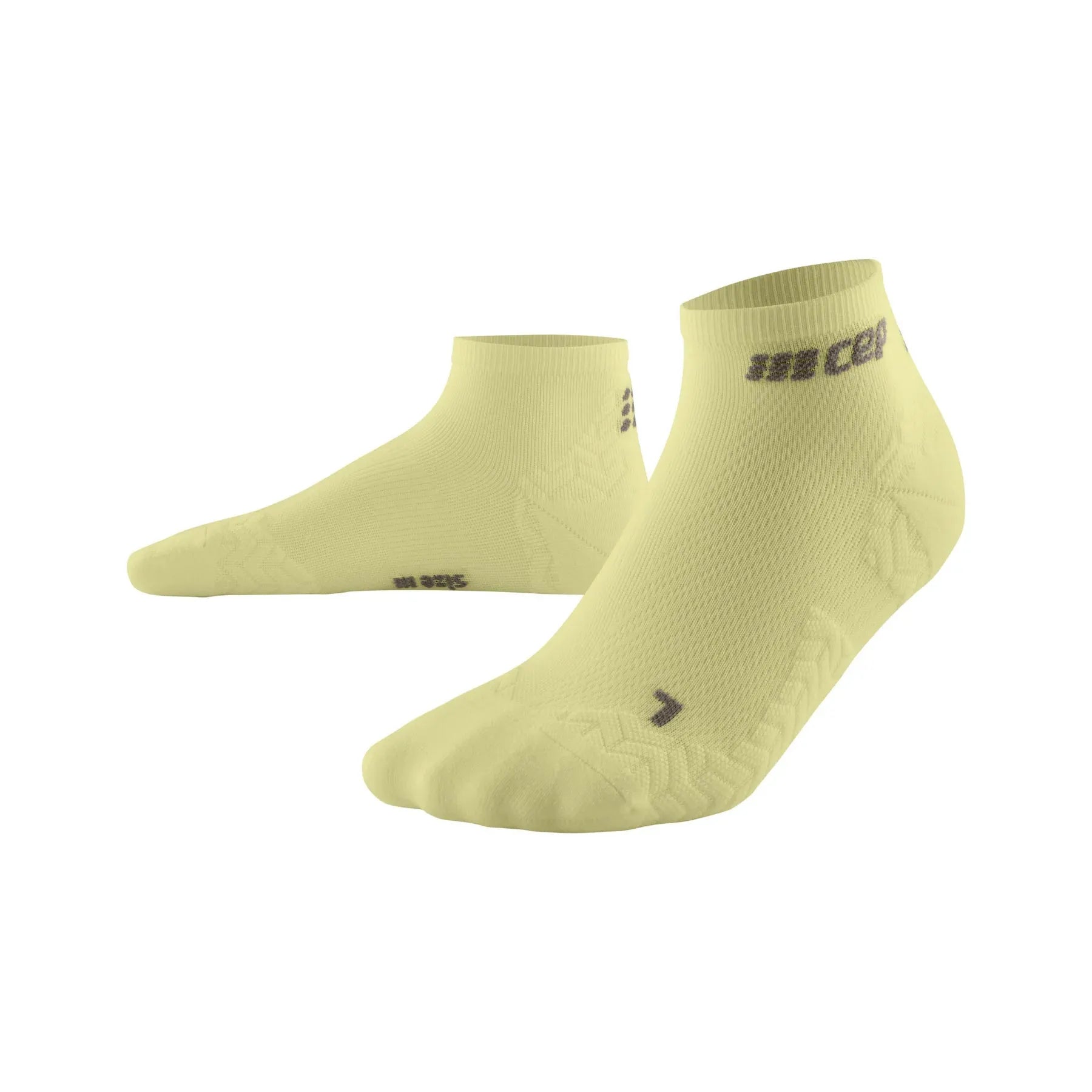 CEP Compression Ultralight Low Cut Men's Cycling Socks (Ultralight Lime)