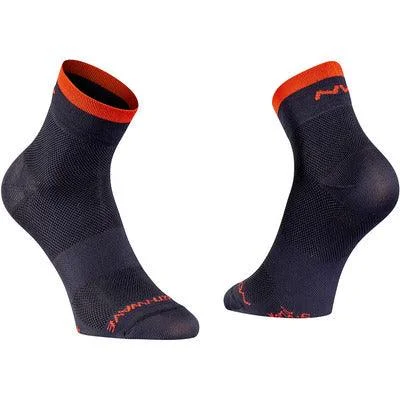 Northwave Origin Unisex Cycling Socks (Black/Red)