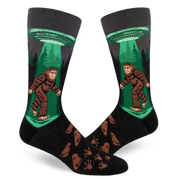 Sasquatch Believes in UFO Men's Crew Socks